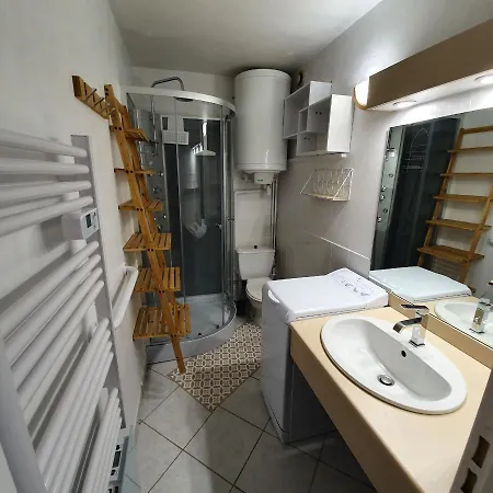 Apt Cosy, 4 Pers, Plein Centre Ville, Parking Offert Font-Romeu-Odeillo-Via Extérieur photo